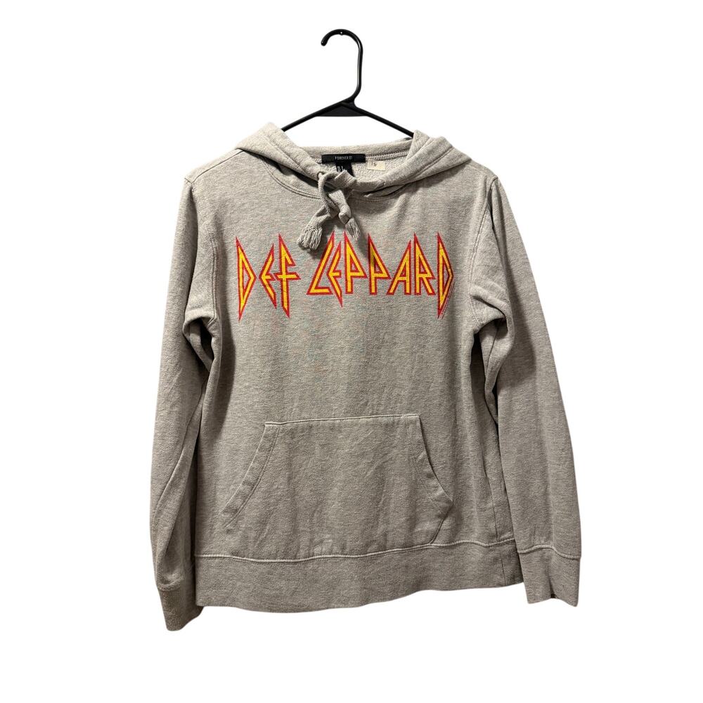 Def Leppard hoodie grey has slight pilling